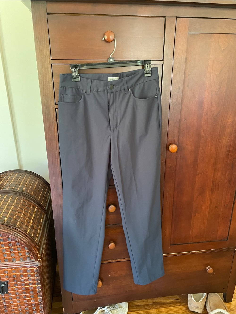 VRST Navy blue pants, 30x32, like new